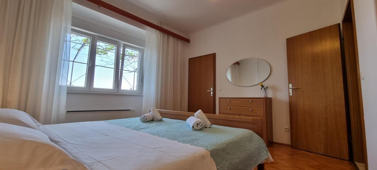 Apartments Anamarija Opatija Bagian luar foto